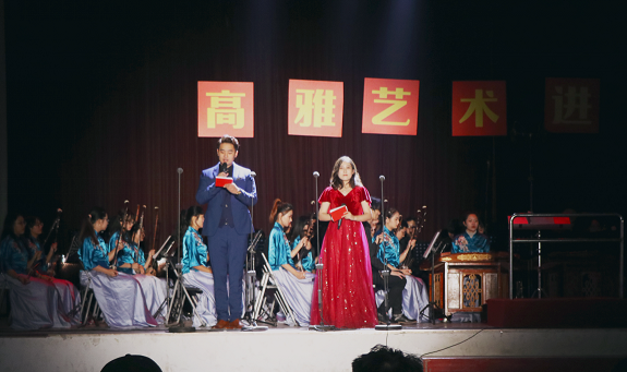 “高雅艺术进校园”BB贝博艾弗森官方网站高雅艺术进校园专场音乐会圆满结束