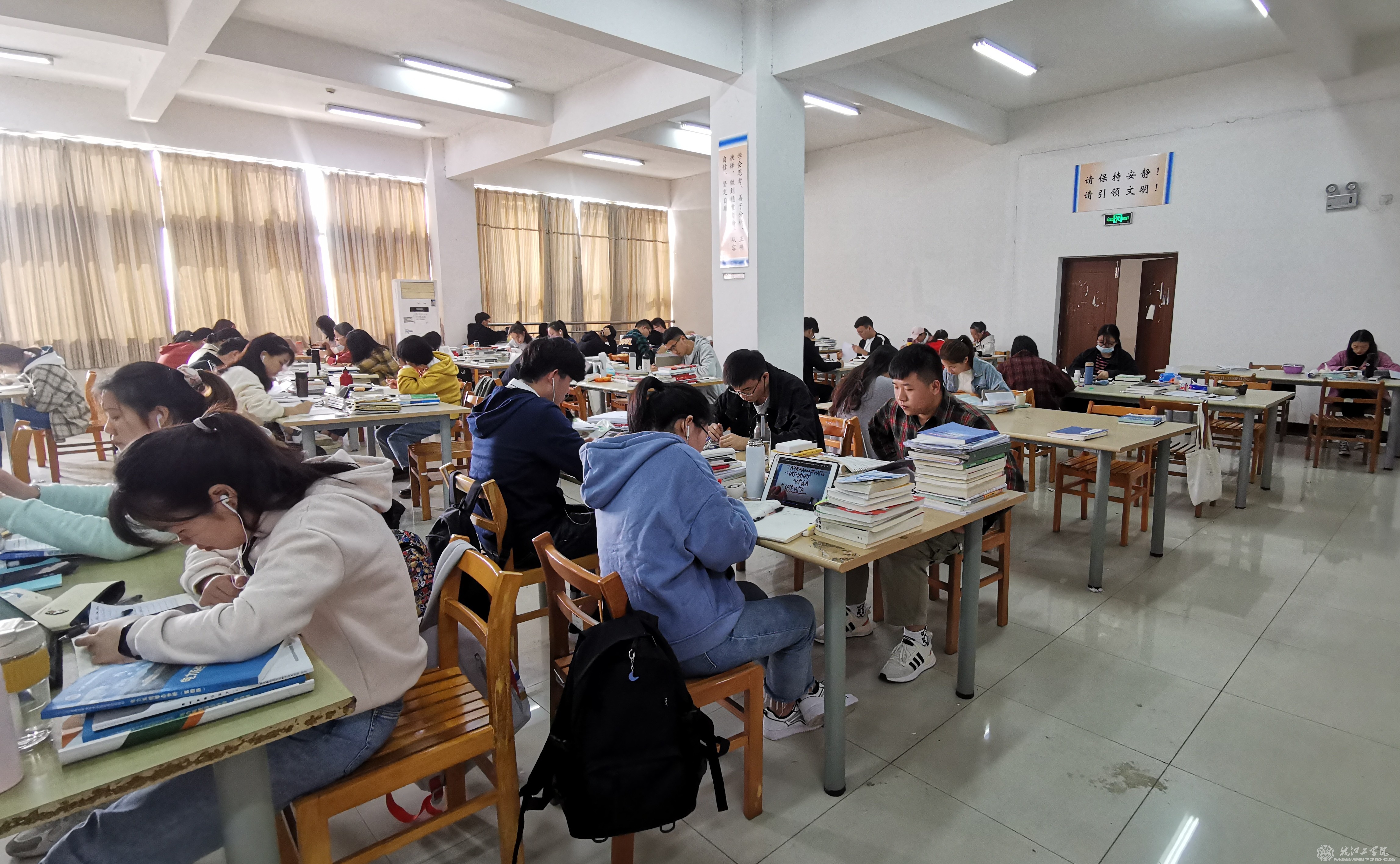贝博官网以考研工作为抓手 营造优良学风