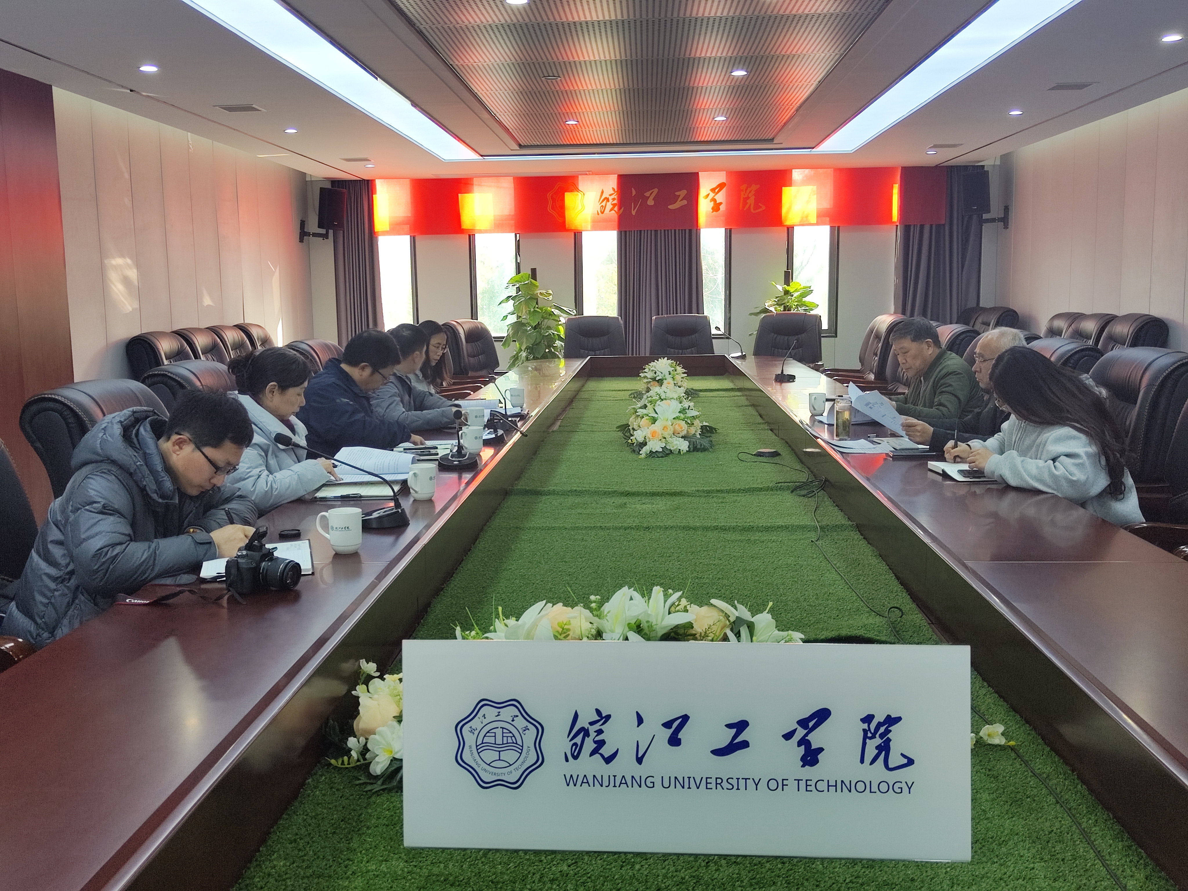 市监管局知识产权专家来贝博官网指导知识产权服务中心建设工作
