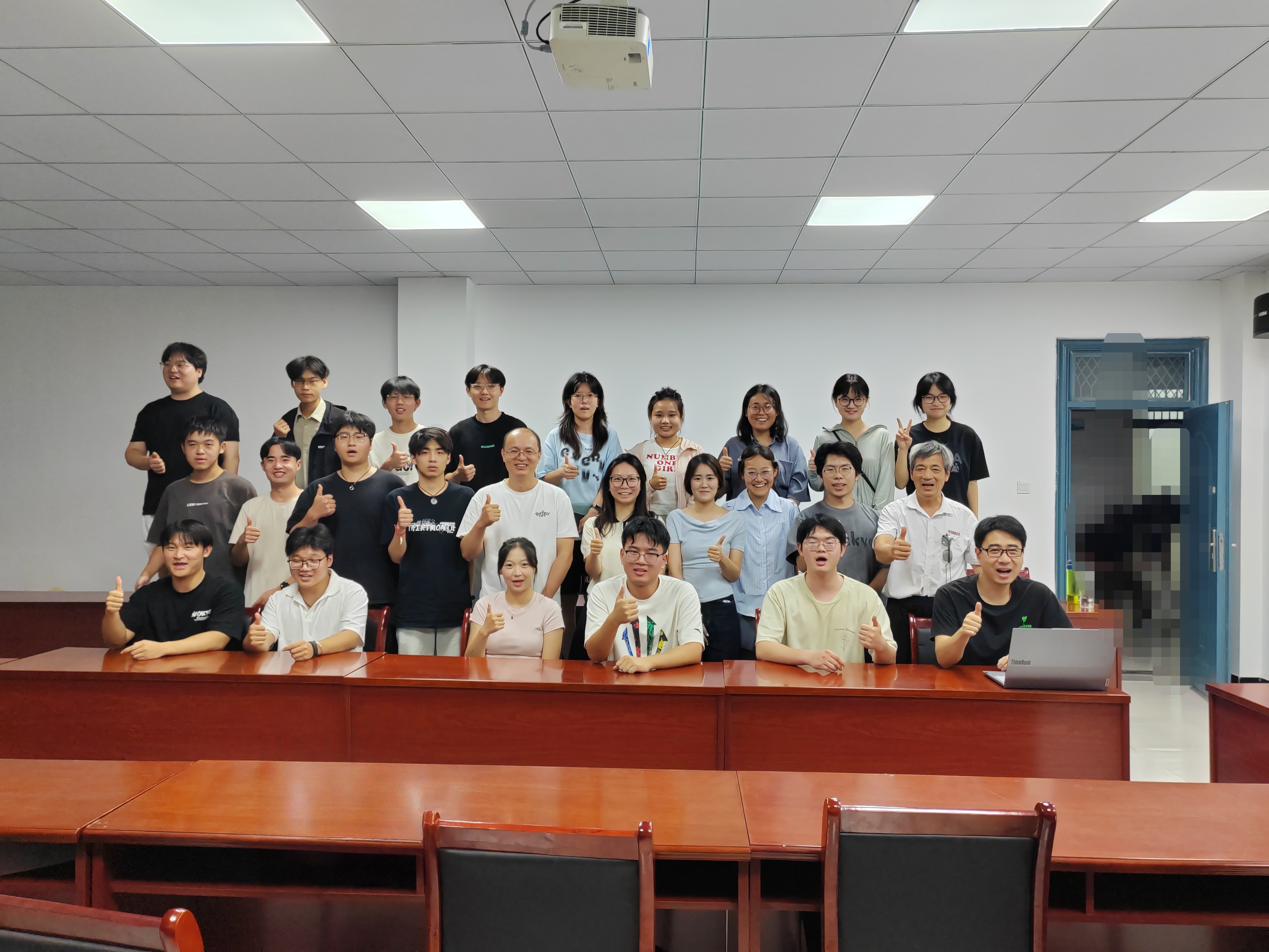 BB贝博艾弗森官方网站(原河海大学文天学院）2025年秋季学期创新与产业工程师学院学生自主管理委员会第一次会议